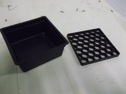 Custom Plastic Injection Molding Service , Plastic Molded Parts Drip Tray Box